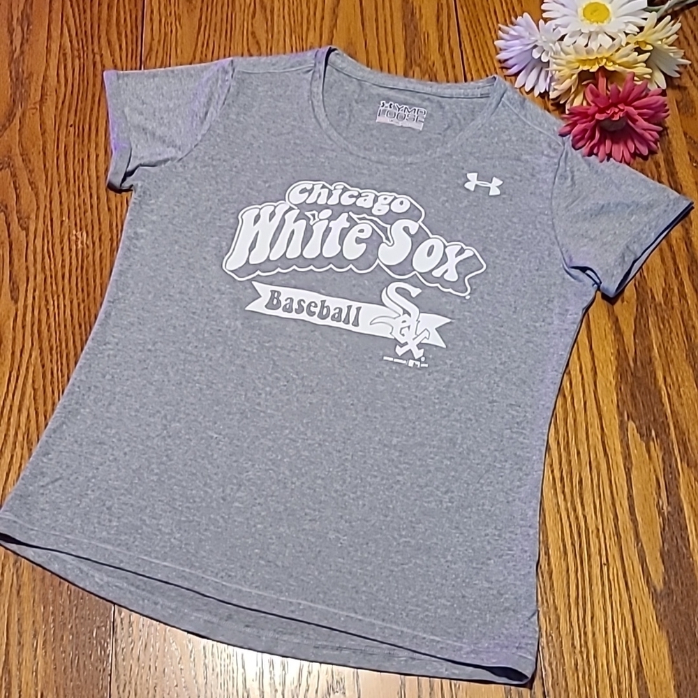 Under Armour Chicago White Sox Shirt - Girl's Medium